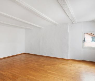 "Helle 2.5-Zimmer-Maisonettewohnung im Herzen der Altstadt" - Photo 3