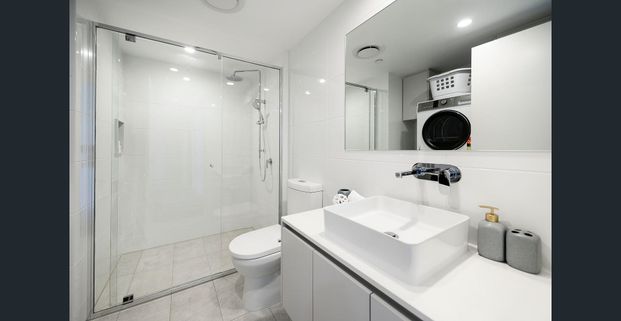 Stylish City Studio Retreat - Photo 1