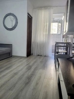 Garsoniera zona Aparatorii Patriei - Fotografie 1