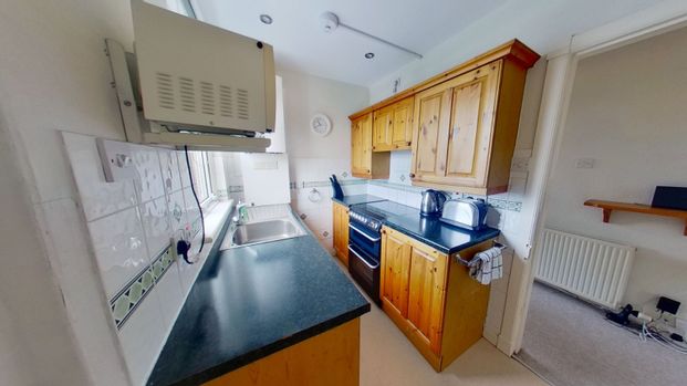 2 bedroom semi-detached house to rent - Photo 1