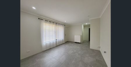 🏡 Charming 3-Bedroom Unit in Beechboro! - Photo 5