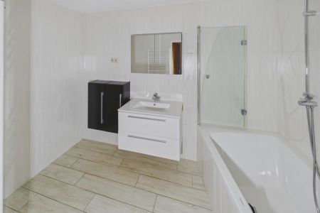 RUHIGE 3 ZIMMER WOHNUNG IM GRÜNEN HIETZING - 3er WG geeignet - TOLLE RAUMAUFTEILUNG - TOLLE LAGE - Foto 5