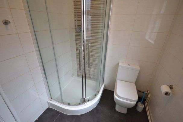 4 bedroom terraced house to rent - Photo 1