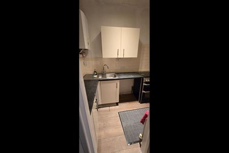 2 Bed Terraced House, Aviary Terrace, LS12 - Photo 4