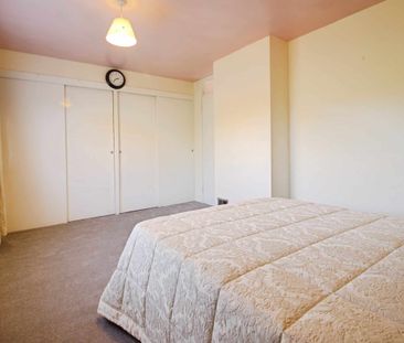 Pittsfield, Cricklade, Swindon, Swindon, SN6 - Photo 1