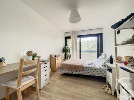 Location Appartement 4 pièces 101m² LE COUDRAY MONTCEAUX 91830 - Photo 2