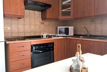 Se alquila en Costa del Silencio de 1 dormitorio