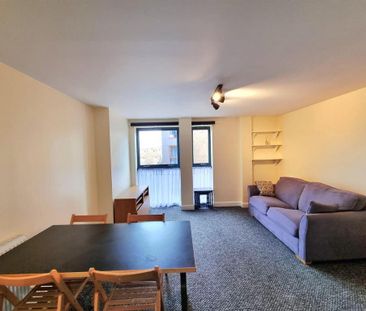 1 bedroom flat to rent - Photo 3