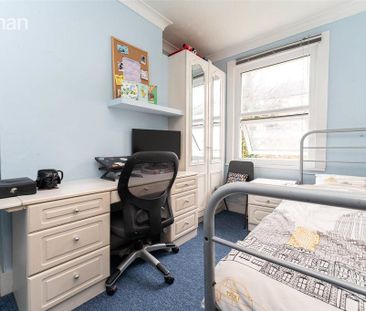 5 bedroom terraced house to rent - Photo 4