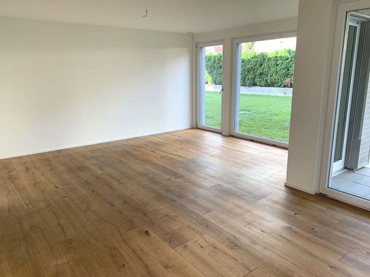 Moderne 2 ½ Zimmerwohnung im 1. OG - Foto 1