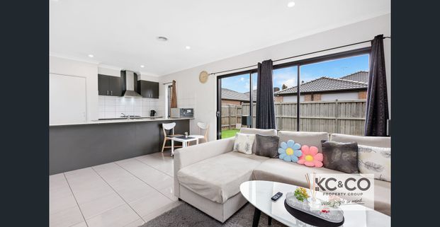 Modern Family Living in the Heart of Tarneit - Photo 1