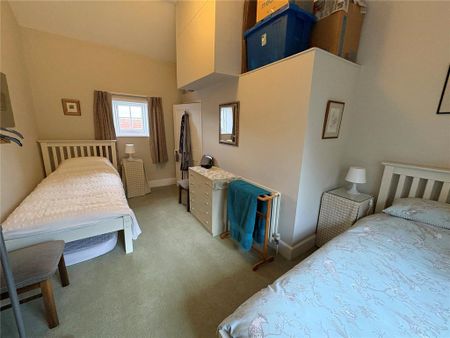 4 bedroom detached house to rent - Photo 5