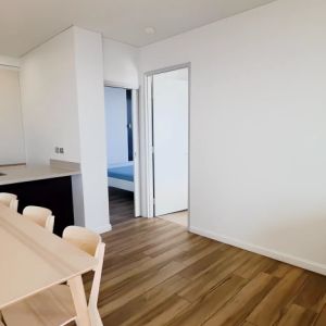 128 Banks Av, Sydney - Photo 2