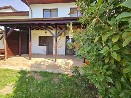 Vila de inchiriat cu 4 camere - comuna Berceni - Fotografie 3