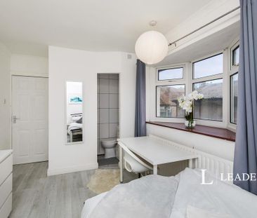 5 bedroom semi-detached house to rent - Photo 5