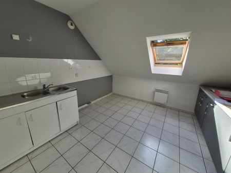 Location Appartement 3 pièces 67m² CONDE SUR L ESCAUT 59163 - Photo 3