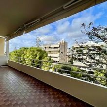 Διαμέρισμα για ενοικίαση - Γλυφάδα - Photo 1