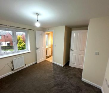 3 bedroom terraced house to rent - Photo 3