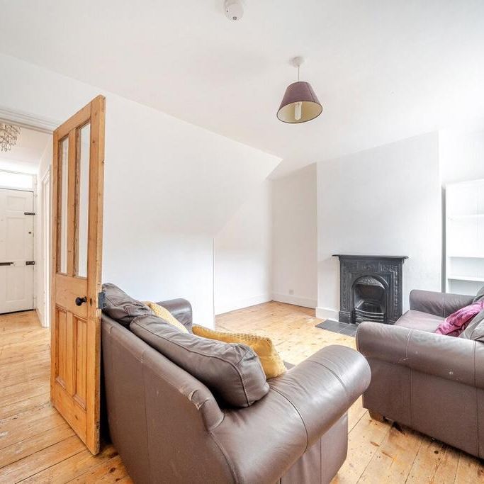 2 bedroom terraced house to rent - Photo 1