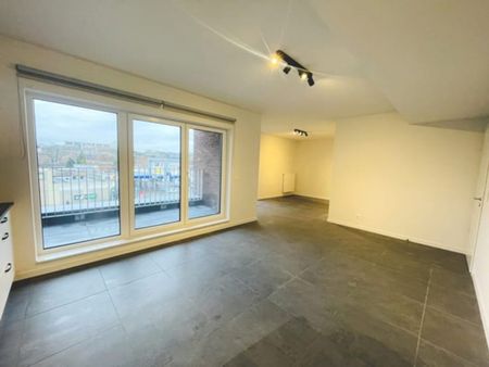 Appartement te huur - Foto 2