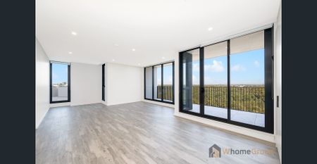 Brand New and Spacious Waterfront 3-Bedroom Apartments with unrestricted views – top levels - Photo 4