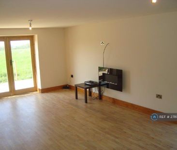 4 bedroom detached house to rent - Photo 3