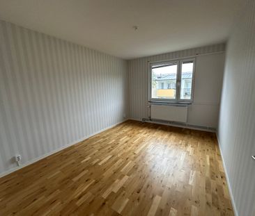Kungsfågelgatan 72 -2rok(lgh 1178) - Foto 1