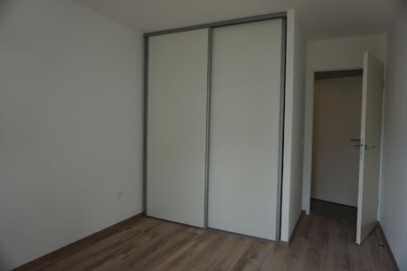 APPARTEMENT T3 - QUARTIER AGUILERA à louer de 3 pièce(s) sur 67 m² - Photo 2