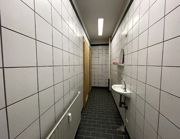 KREFELD MITTE: 170 M² BÜRO- PRAXISFLÄCHE ZU VERMIETEN - Photo 1