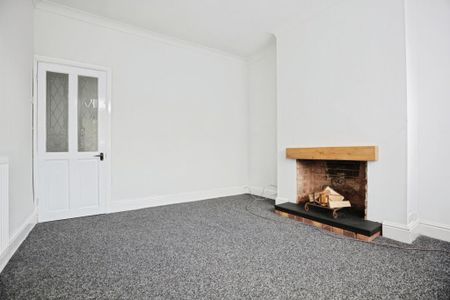 None, None - Photo 4