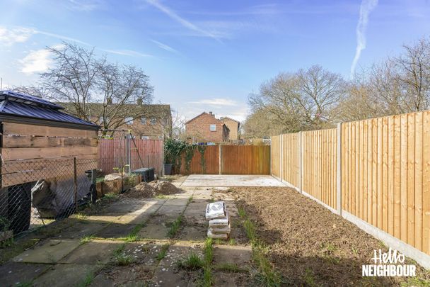 Warrens Shawe Lane - Photo 1