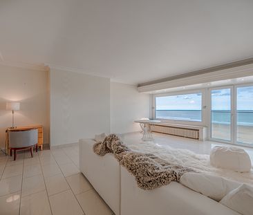 Duinbergen, 3 slaapkamer appartement met frontaal zeezicht - Foto 1