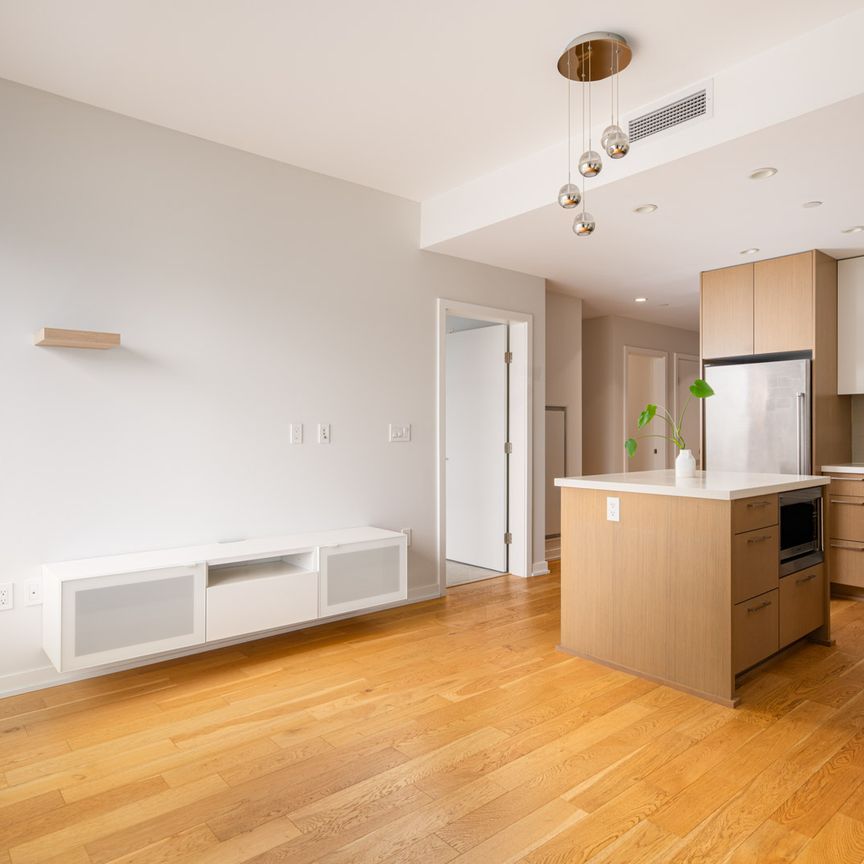 7008 River Pkwy (2nd Floor), Richmond - Photo 1