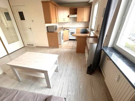 Przestronna kawalerka na os. Górczyn - Фото 4