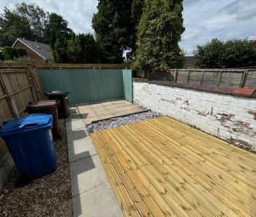 2 Bedroom Terraced House - Photo 3