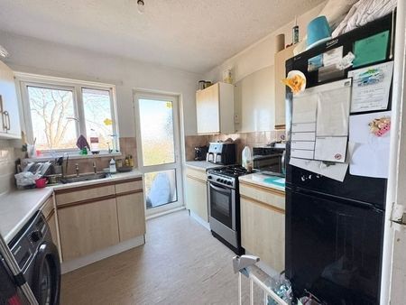 Holloway Avenue - Photo 5