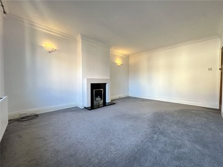4A, Drummond Road, Leeds, West Yorkshire, LS16 5LB - Photo 2