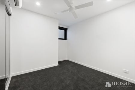 Luxury 2.5 bedroom apartment in the heart of Maroochydore - Photo 3