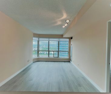 For Lease - 8 Lee Centre Drive Unit# 1702, Toronto, Ontario - Photo 3