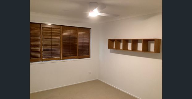 Two Bedroom Townhouse in Shaws Bay - Photo 1