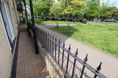 The Green Brentwood, Property for rent - Photo 3