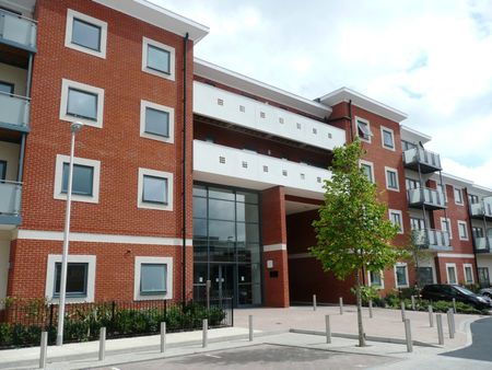 Heron House, Reading, RG2 0GN - Photo 2