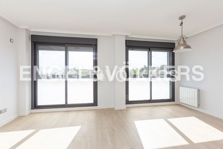 Apartamento de alquiler en Calle de Aguarón, Valdemarín - Photo 4