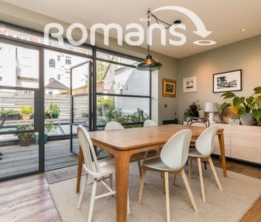 4 bedroom townhouse to rent - Photo 3