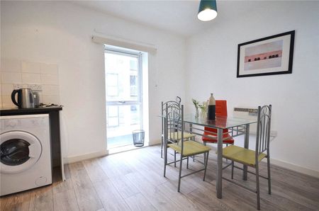 Boston Street, Hulme, Manchester, M15 5AY - Photo 2