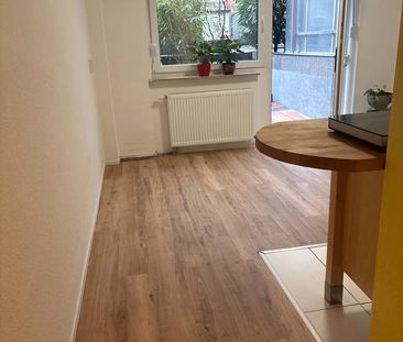 Appartement mit Terrasse in Nippes zuvermieten - Foto 6