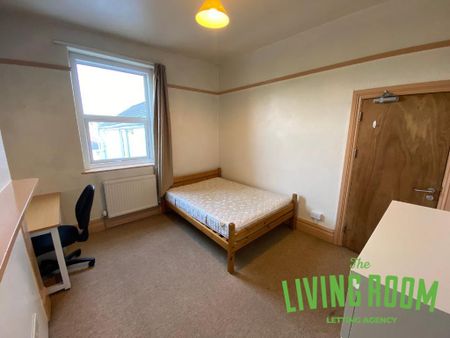 4 bedroom house to rent - Photo 3