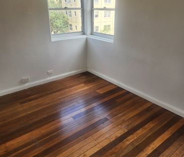 Bondi Beach - Photo 6