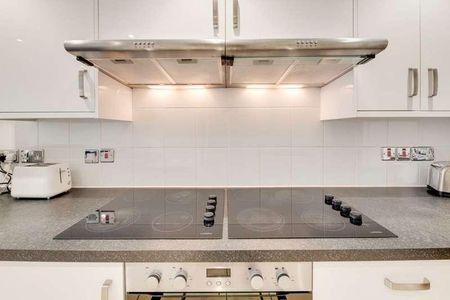 College Road, Canterbury, CT1 - Photo 2