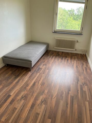 Turkosgatan, Västra Frölunda - Photo 3